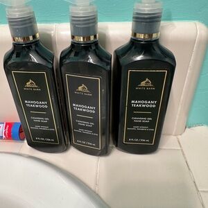 White Barn Mahogany Teakwood Cleansing Gel Hand Soap - Black & Gold Accents